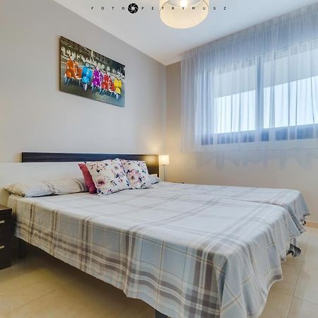 Ferienwohnung Sea Senses Skyline Torrevieja Exterior foto