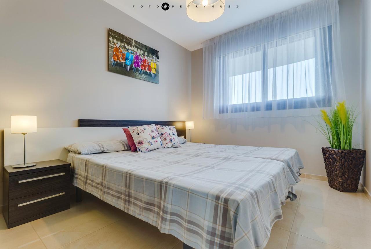 Ferienwohnung Sea Senses Skyline Torrevieja Exterior foto